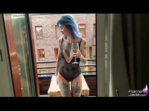 ❤️ زړه راښکونکې انجلۍ د خلاص اسمان لاندې په جوش سره د ګلپ سره وخوري ❤️❌  په ps.nastypornpics-com.ru